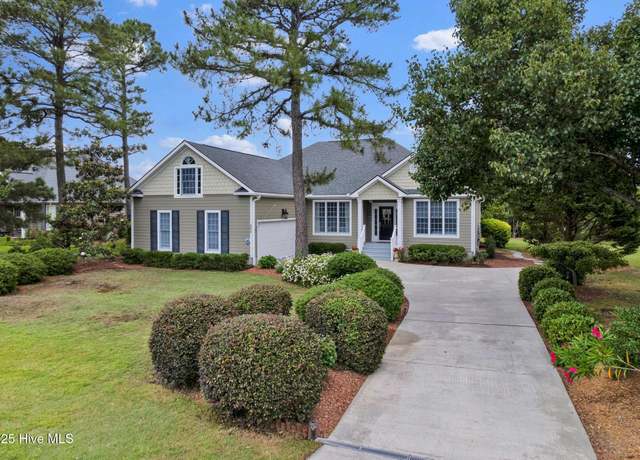 Property at 2856 Trailwood Dr SE, Southport, NC 28461, 4 beds, 3 baths