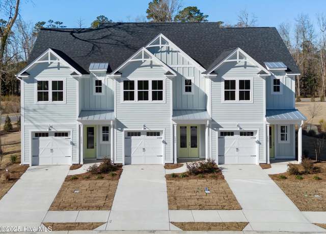 Property at 1007 Tidal Ln Unit 9a, Wilmington, NC 28401, 3 beds, 2.5 baths