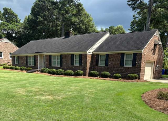 Property at 211 Forest Hills Rd NW, Wilson, NC 27896, 3 beds, 2 baths