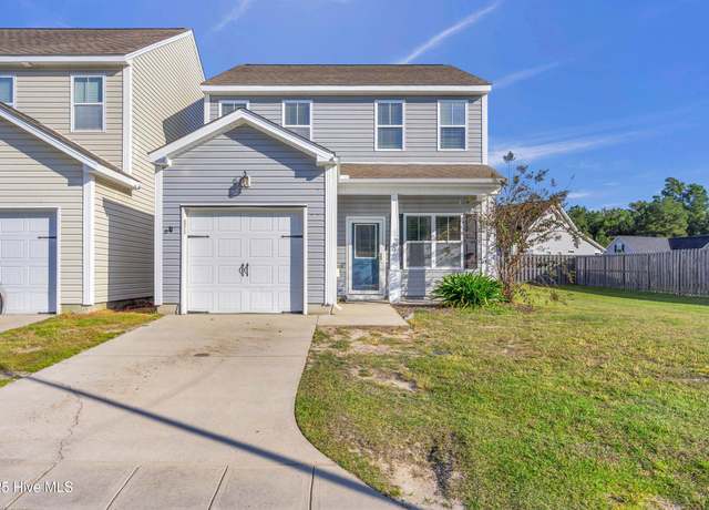 Property at 69 Thornbury Dr, Rocky Point, NC 28457, 3 beds, 3 baths