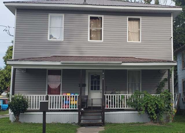 Property at 414 Hackney Ave, Washington, NC 27889, 3 beds, 2 baths