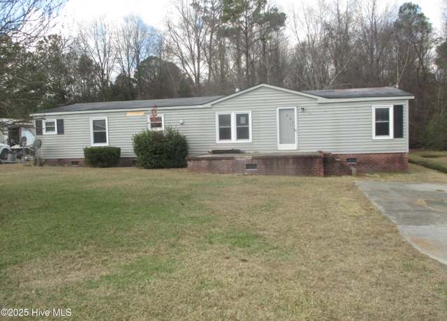 Property at 84 Hardy Dr, Snow Hill, NC 28580, 3 beds, 2 baths