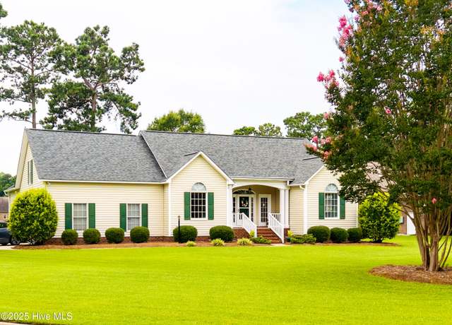 Property at 202 Nyon Ct, New Bern, NC 28562, 3 beds, 2 baths
