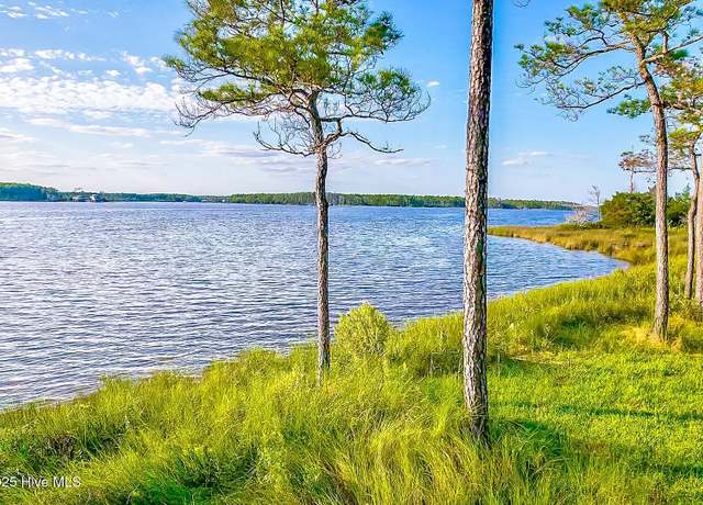 Property at 469 Ballast Pt, Oriental, NC 28571