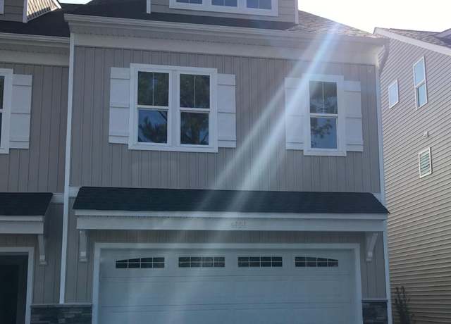 Property at 4656 Sweet Jasmine Run, Wilmington, NC 28412, 3 beds, 2.5 baths