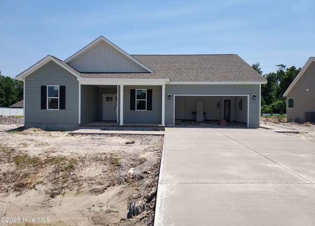 Property at 654 Bright Harvest Dr, Maysville, NC 28555, 3 beds, 2 baths