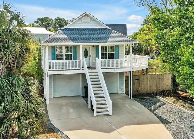 Property at 112 Palm Breeze Dr, Carolina Beach, NC 28428, 4 beds, 3 baths