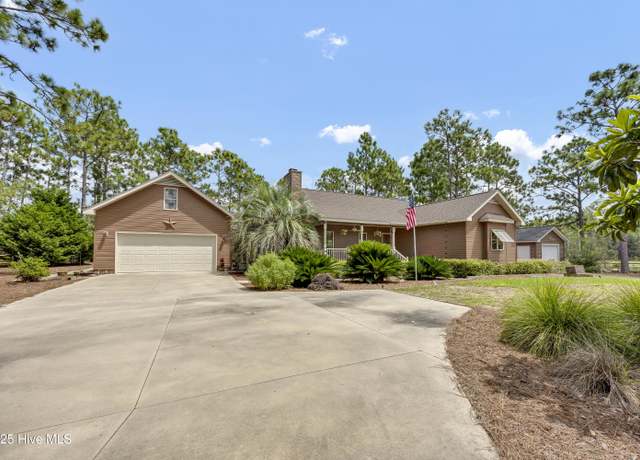 Property at 598 Eagle Ln, Southport, NC 28461, 3 beds, 2 baths