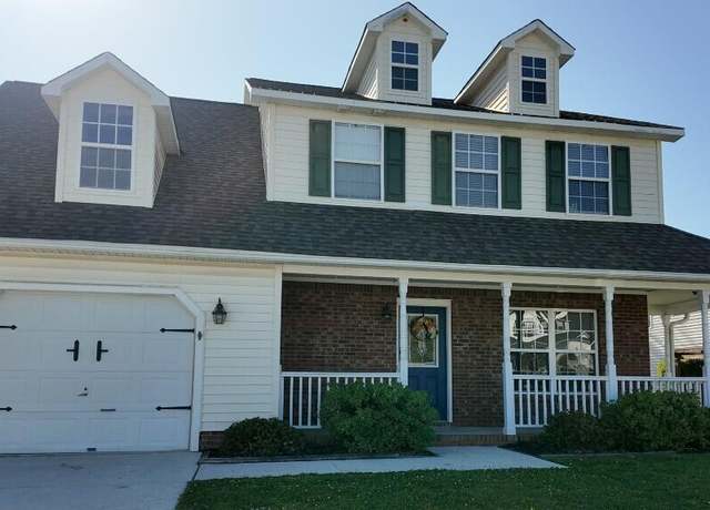 Property at 105 Ridgewood Ct, Jacksonville, NC 28546, 4 beds, 2.5 baths