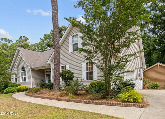 Property at 255 W Hedgelawn Way, Southern Pines, NC 28387, 3 beds, 3 baths