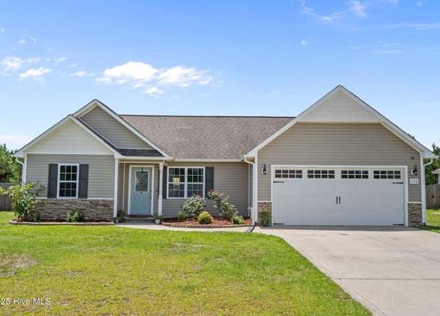 Property at 256 Rowland Dr, Richlands, NC 28574, 3 beds, 2 baths