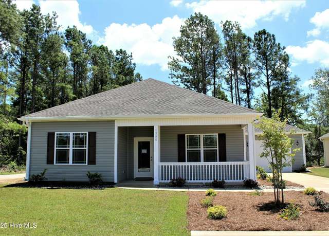 Property at 1306 Old Folkstone Rd, Sneads Ferry, NC 28460, 3 beds, 2 baths