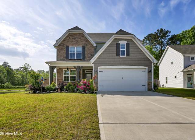 Property at 8876 Colbert Place Dr, Leland, NC 28451, 4 beds, 2.5 baths