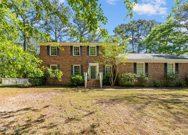Property at 801 Arcane Cir, New Bern, NC 28562, 3 beds, 2.5 baths