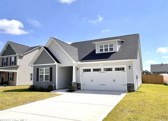 Property at 175 Watercress Ln, Raeford, NC 28376, 4 beds, 3 baths
