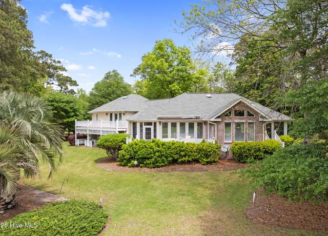 Property at 255 Genoes Point Rd SW, Supply, NC 28462, 3 beds, 2.5 baths