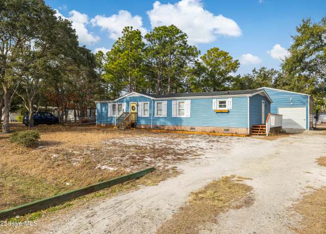 Property at 4782 Southgate Blvd SE, Southport, NC 28461, 3 beds, 2 baths