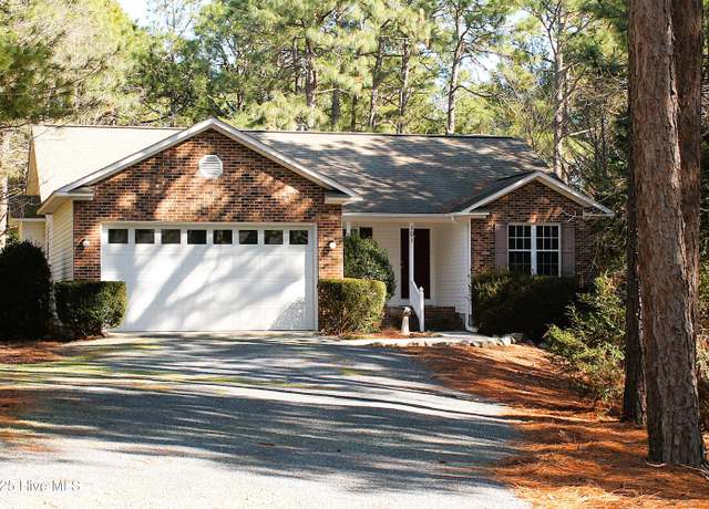 Property at 101 Thistle Ln, West End, NC 27376, 3 beds, 2 baths