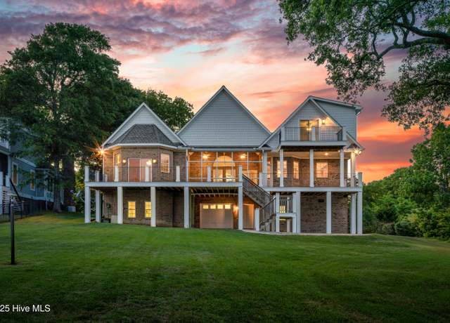 Property at 1835 Middle Sound Loop Rd, Wilmington, NC 28411, 3 beds, 3.5 baths
