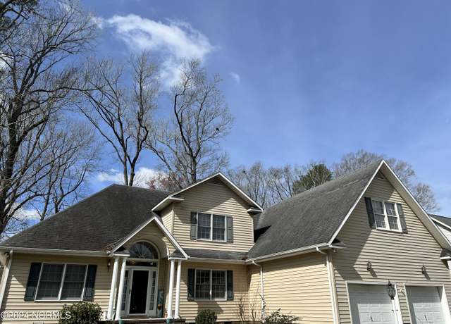 Property at 2710 Fairfax Rd, Kinston, NC 28504, 3 beds, 2.5 baths