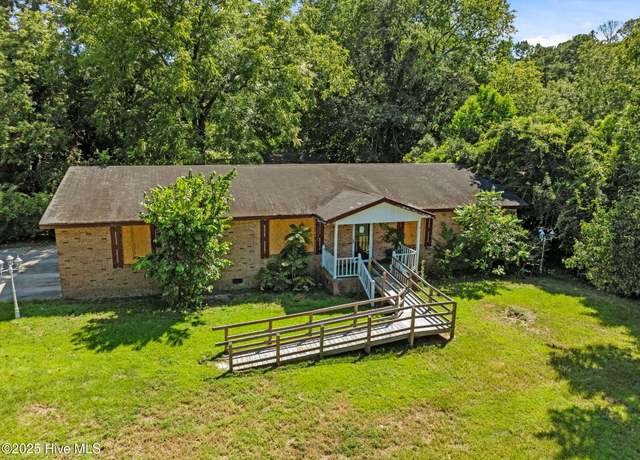 Property at 2130 Pactolus Hwy, Greenville, NC 27834, 3 beds, 2 baths