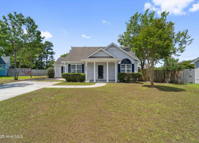 Property at 802 Mayfield Ct, Wilmington, NC 28411, 3 beds, 2 baths