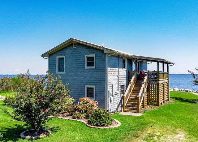 Property at 512 Driftwood Dr, Elizabeth City, NC 27909, 3 beds, 2 baths