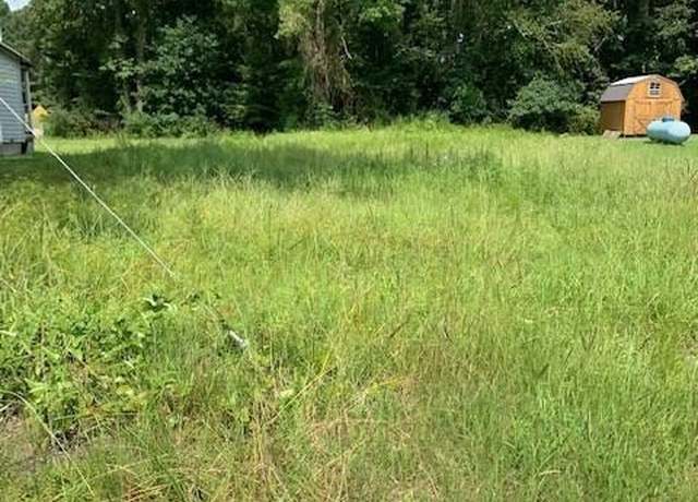 Property at 1325 River St, Murfreesboro, NC 27855