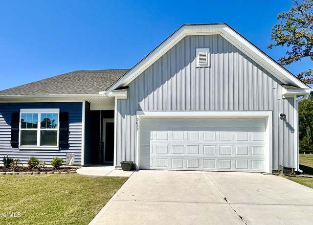 Property at 2033 Bogue Ln, New Bern, NC 28562, 3 beds, 2 baths