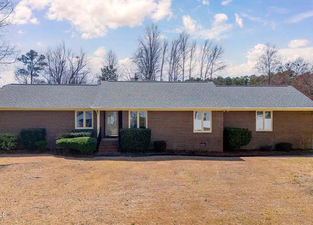 Property at 136 Stonebridge Trl, Havelock, NC 28532, 3 beds, 3 baths