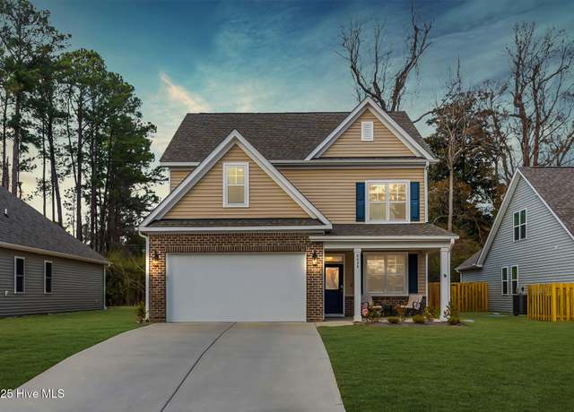 Property at 8838 Colbert Place Dr NE, Leland, NC 28451, 4 beds, 2.5 baths