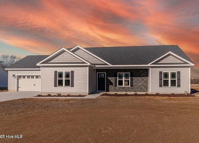 Property at 2078 Antioch Rd, Pikeville, NC 27683, 3 beds, 2 baths