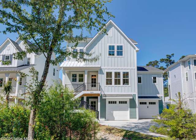 Property at 7209 Winding Marsh Ct, Wilmington, NC 28411, 5 beds, 4 baths