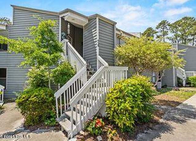 Property at 702 Azalea Dr #492, Hampstead, NC 28443, 2 beds, 2 baths