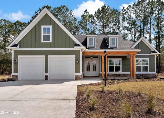Property at 614 Bingham Ct NW, Calabash, NC 28467, 4 beds, 3.5 baths