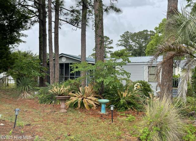 Property at 990 Stanland St SW, Calabash, NC 28467, 3 beds, 2 baths