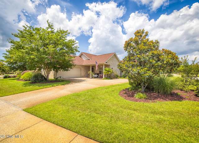 Property at 2115 Villamar Dr, Leland, NC 28451, 3 beds, 2.5 baths