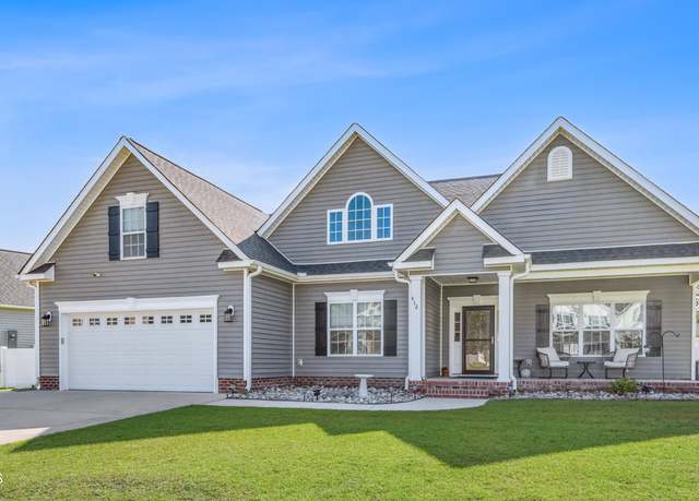Property at 412 Palisades Way, New Bern, NC 28560, 3 beds, 2 baths