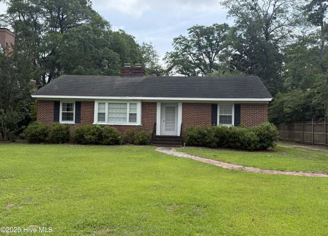 Property at 1607 Azalea Dr, Wilmington, NC 28403, 2 beds, 1.5 baths