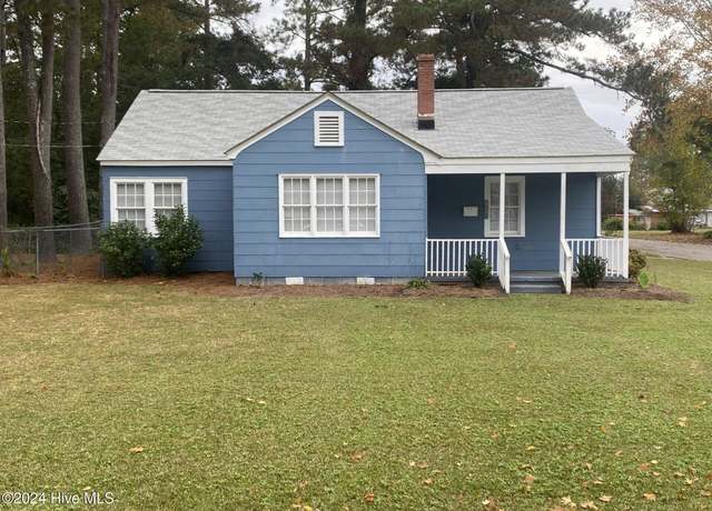 Property at 1306 N Respess St, Washington, NC 27889, 3 beds, 2 baths