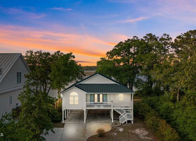 Property at 6806 E Yacht Dr, Oak Island, NC 28465, 3 beds, 2 baths