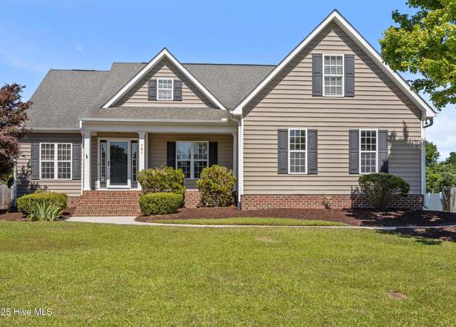 Property at 791 Ray Crawford Dr, Winterville, NC 28590, 3 beds, 2.5 baths