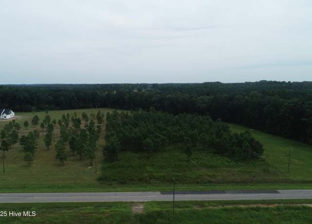 Property at 10 Grover Rd, Nashville, NC 27856
