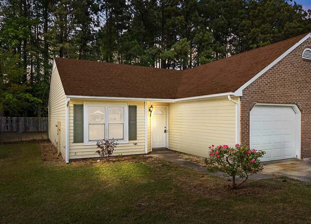 Property at 109 Village Ct, Havelock, NC 28532, 2 beds, 3 baths