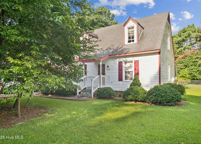 Property at 101 Southridge Dr, Greenville, NC 27858, 3 beds, 2 baths