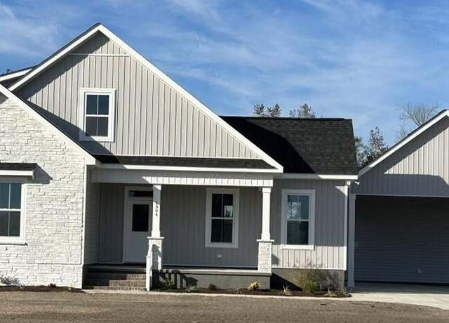 Property at 195 Crown Dr. Dr, Washington, NC 27889, 3 beds, 2 baths