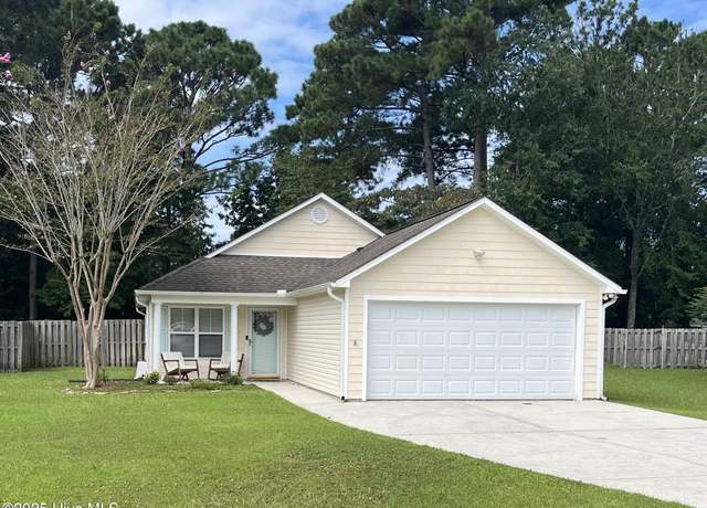 Property at 131 Holly Tree Ln, Hampstead, NC 28443, 3 beds, 2 baths