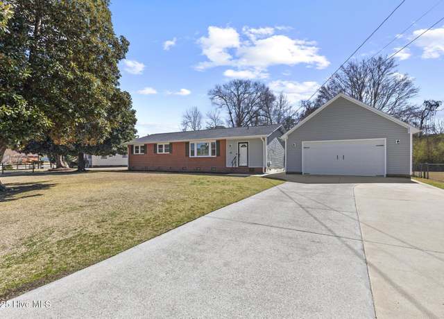 Property at 45 Dixie Trl, Jacksonville, NC 28546, 4 beds, 2 baths