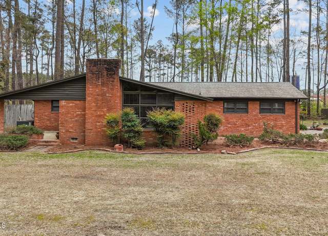 Property at 4718 Rouse Rd, Farmville, NC 27828, 3 beds, 1.5 baths