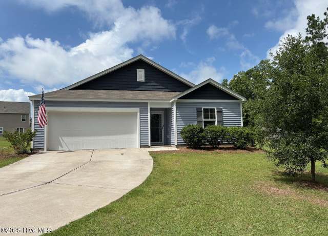 Property at 141 Fresh Air Dr, Hampstead, NC 28443, 3 beds, 2 baths